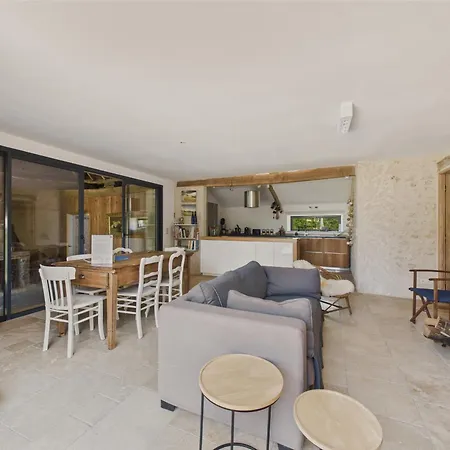 Holiday home Ancienne Ferme Renovee Pour 6 En 2 *