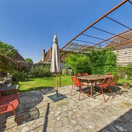 Ancienne Ferme Renovee Pour 6 En 2 Holiday home *
