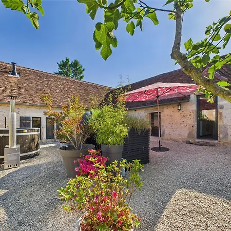 Ancienne Ferme Renovee Pour 6 En 2 Holiday home Fossemagne