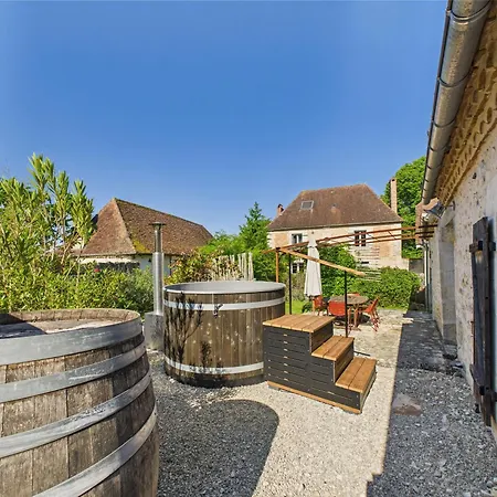Holiday home Ancienne Ferme Renovee Pour 6 En 2